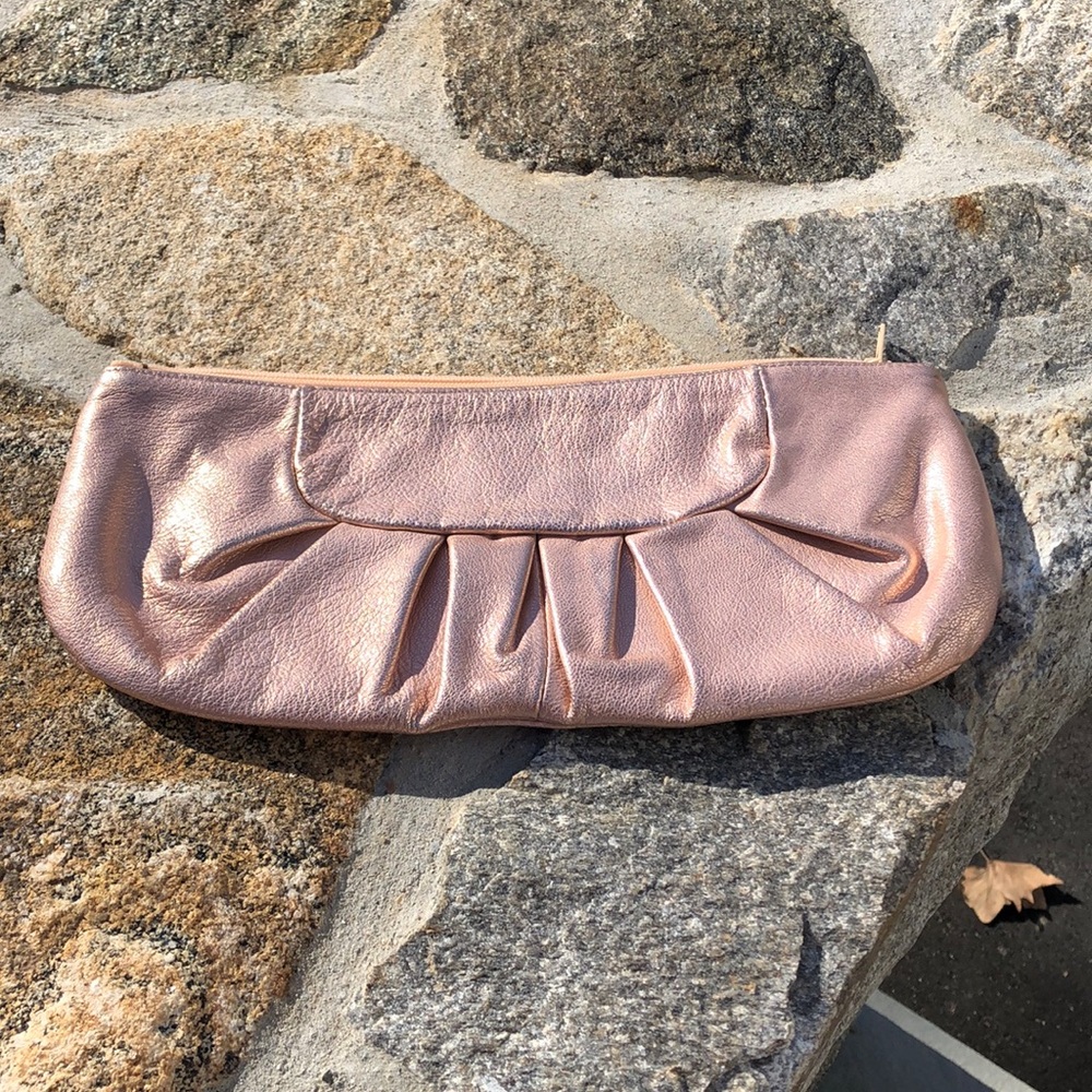 Brontibay Paris pink metallic leather clutch